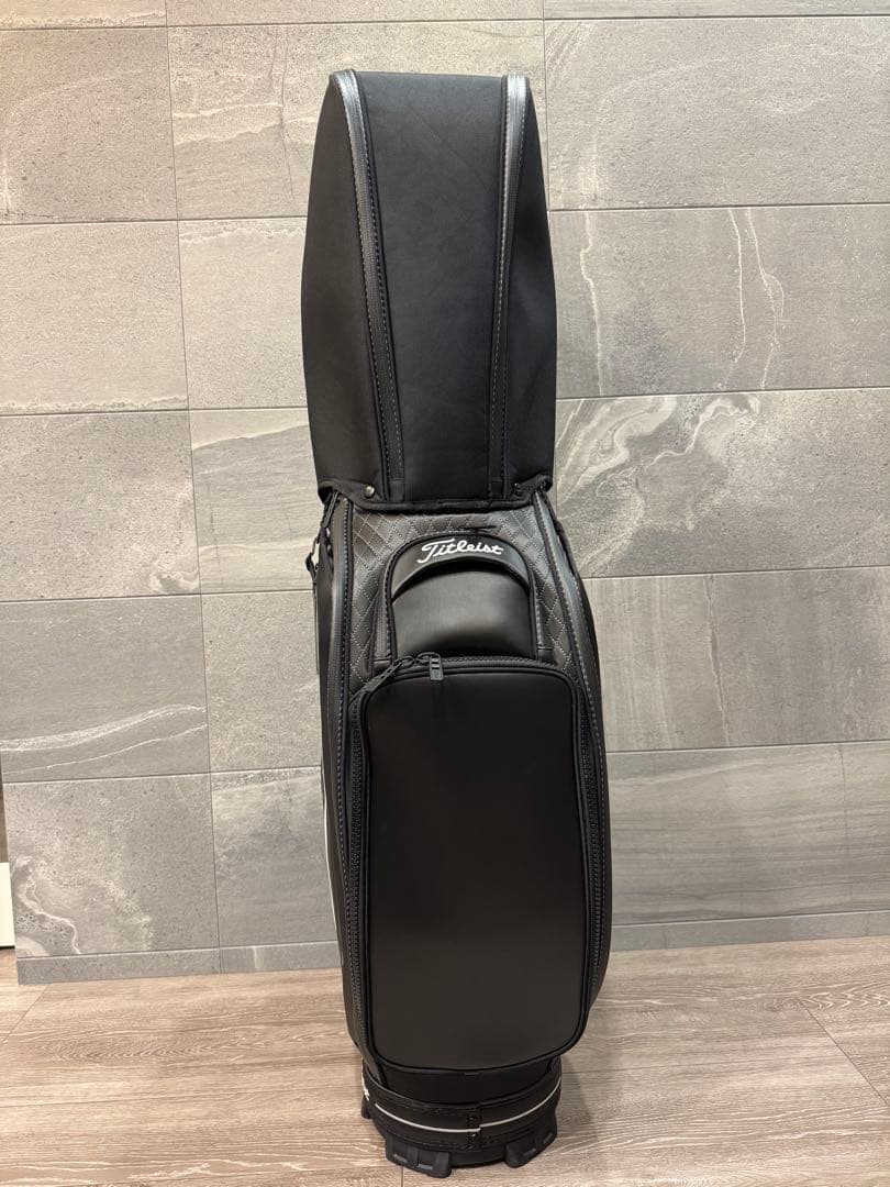 Titleist キャディバッグ 黒白
