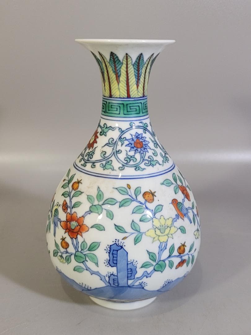 中国美術 色絵 花鳥模様 花瓶 高さ17.7cm DT402