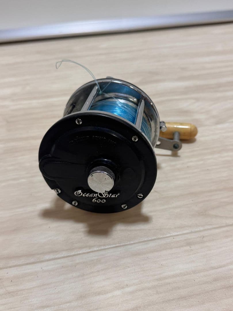 Ocean Star 600 ベイトリール