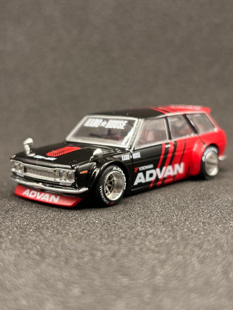 MINIGT 1/64 街道ハウス ダットサン 510 ワゴン アドバン 箱無
