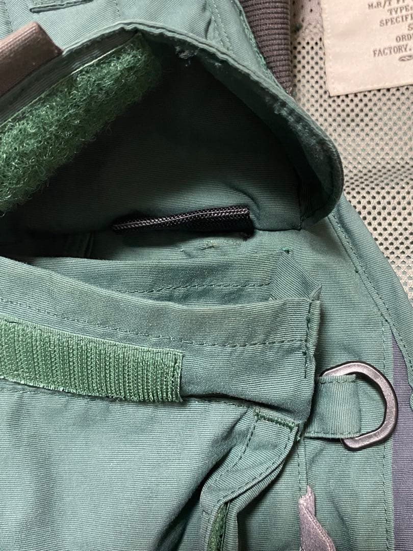 佐藤成史氏監修　フィクスエンド　ベスト　Mサイズ