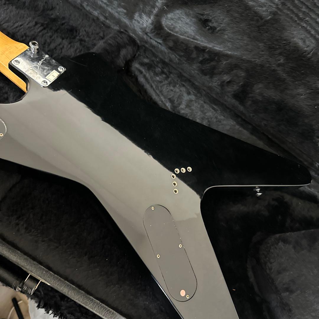DEAN MLタイプ エレキギター 弦楽器 専用ハードケース付属 変形ギター