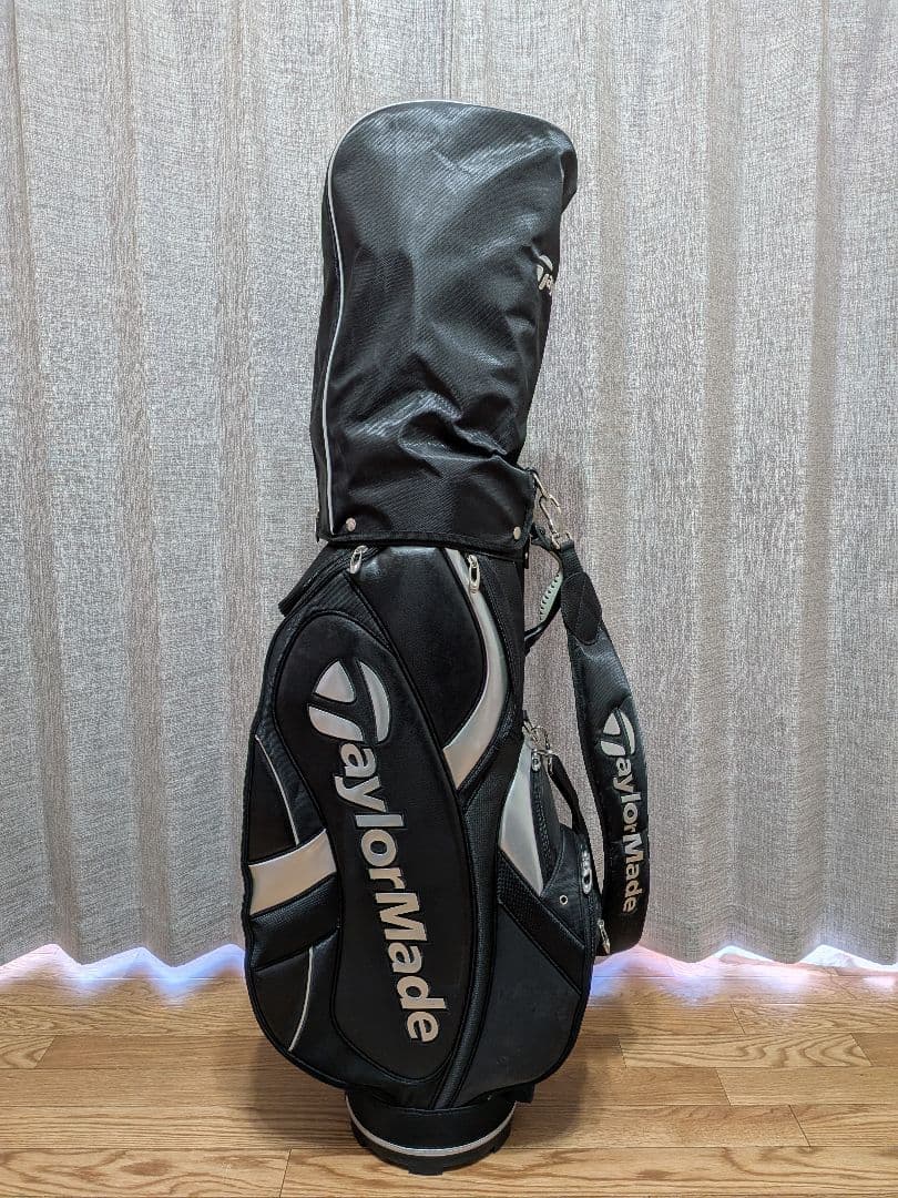 TaylorMade キャディバッグ 黒/シルバー