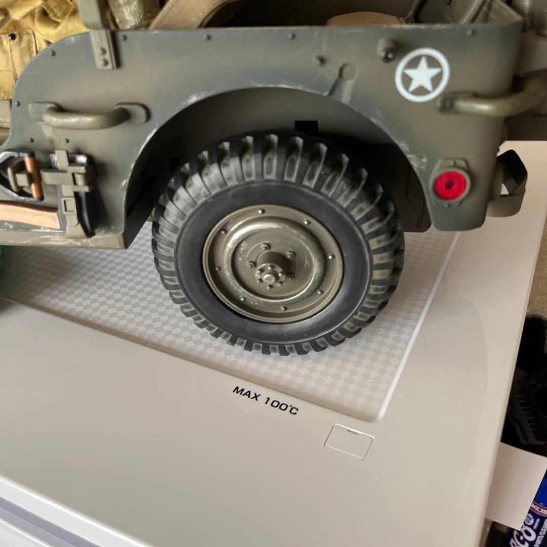 ウイルスジープ　1／6サイズ