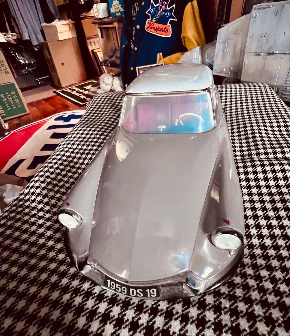 シトロエンDS19 ディスプレイモデル1/12サイズ、かなり大きいused