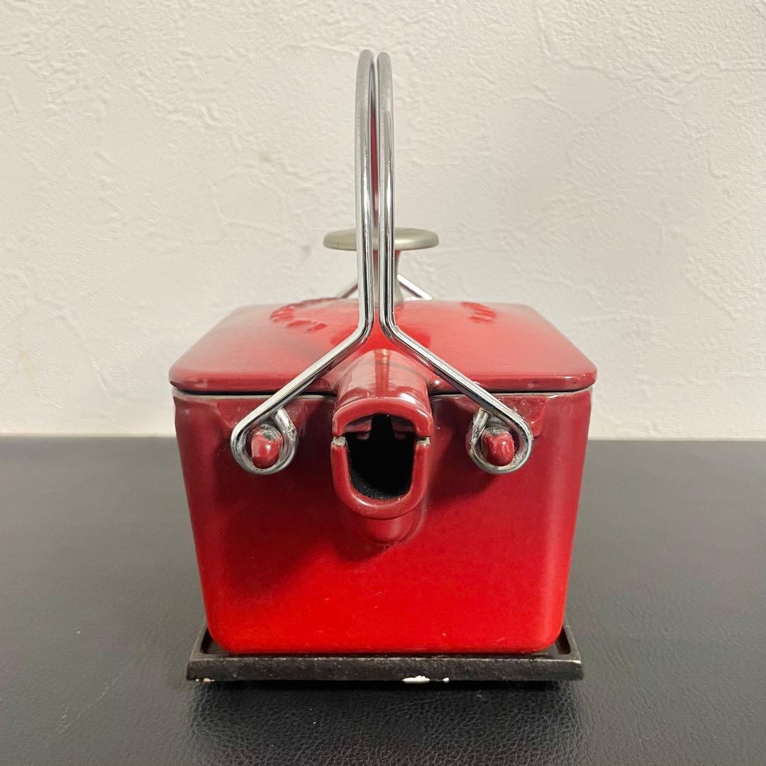 【レア廃盤品】staub ストウブ スクエアティーポット 赤色 専用台座付き