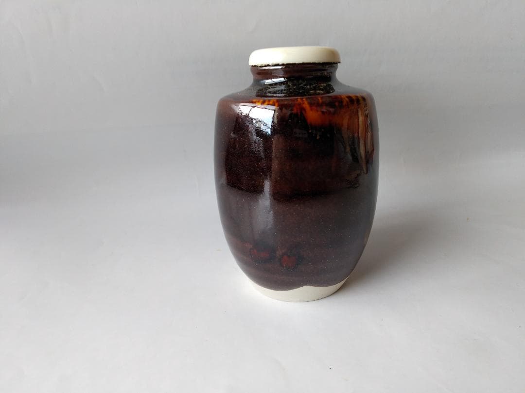 桶谷定一 作 洛東定一 肩衝茶入 仕覆 伊予簾金入緞子 茶道具 共箱 茶入 新品