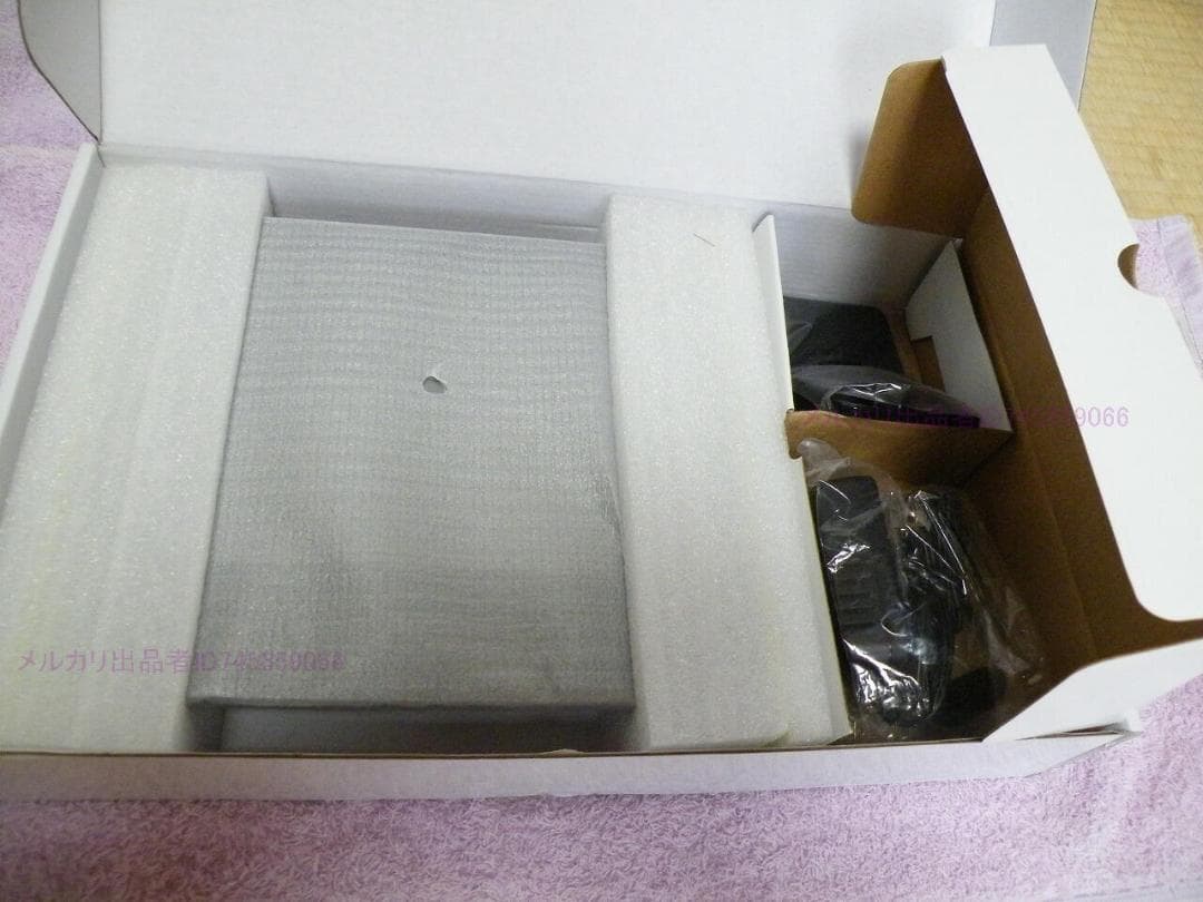 尾崎豊　幻の写真集収録　デジタルフォトフレーム