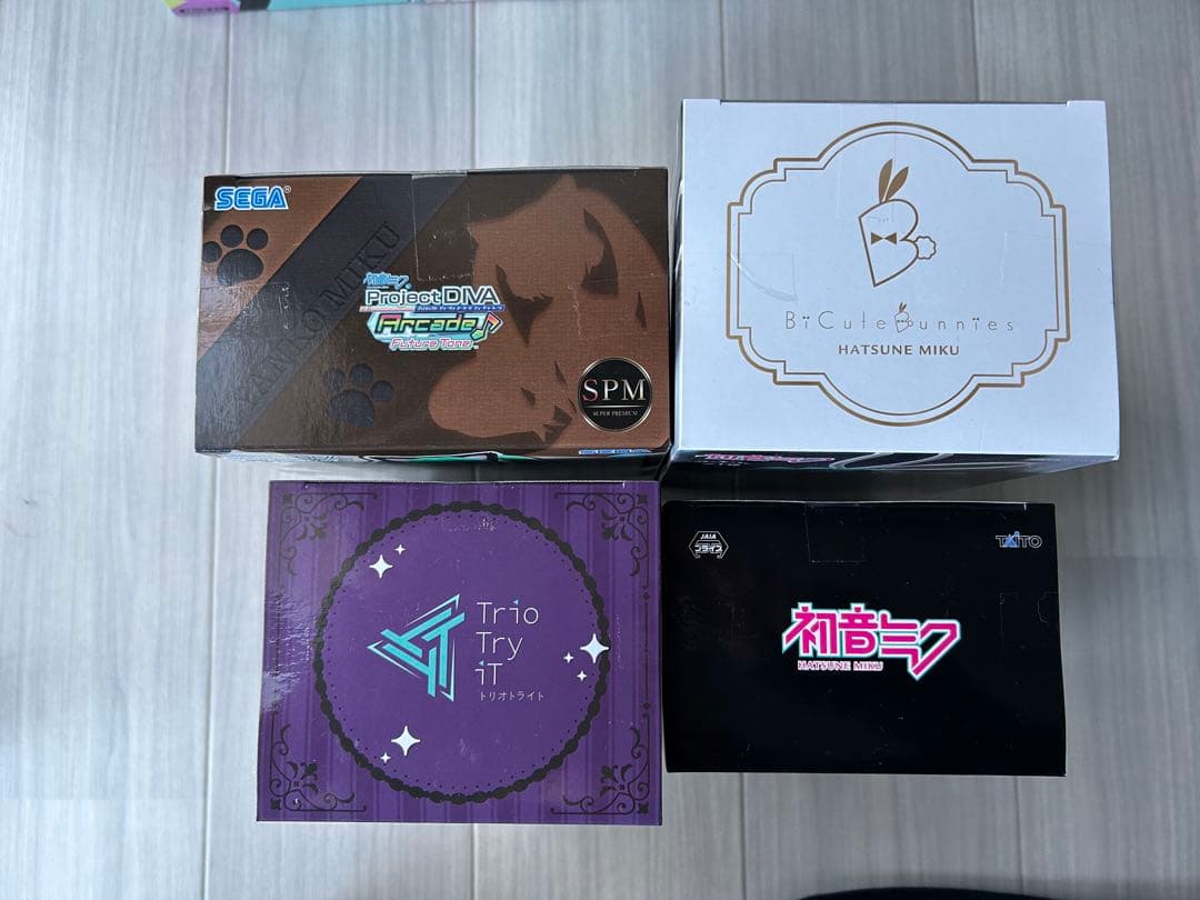 【新品未開封】　初音ミク　フィギュア　12体セット