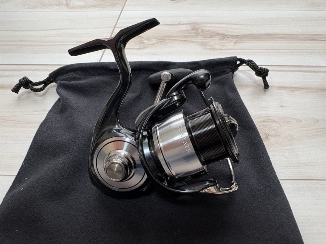【使用僅か美品】DAIWA/24CERTATE LT3000-XH
