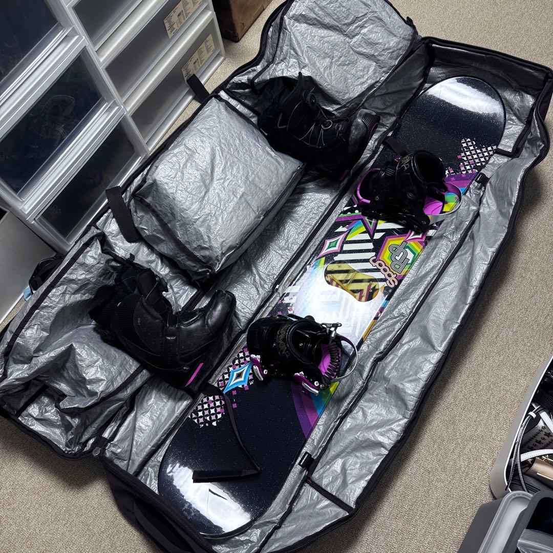 スノーボード　フルセット（板・ブーツ・ケース）ケース付き！！3点セット