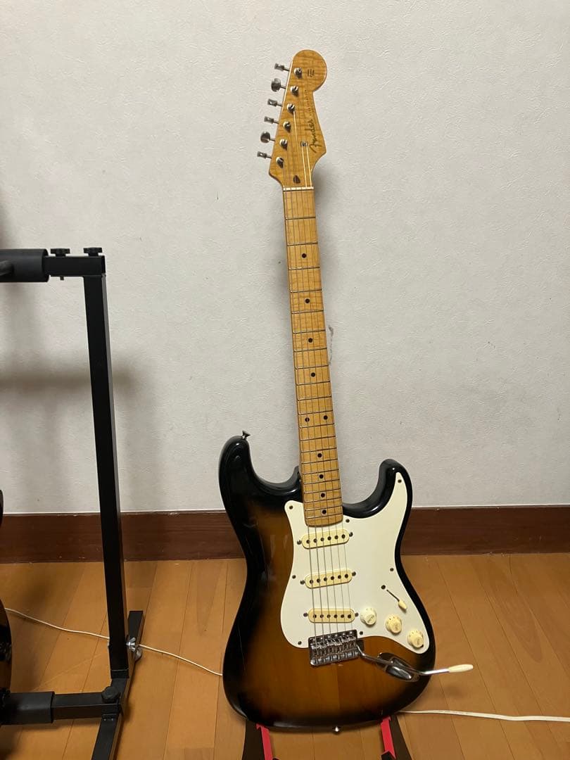 ストラトキャスター　Fender Japan 40周年記念モデル フジゲン製