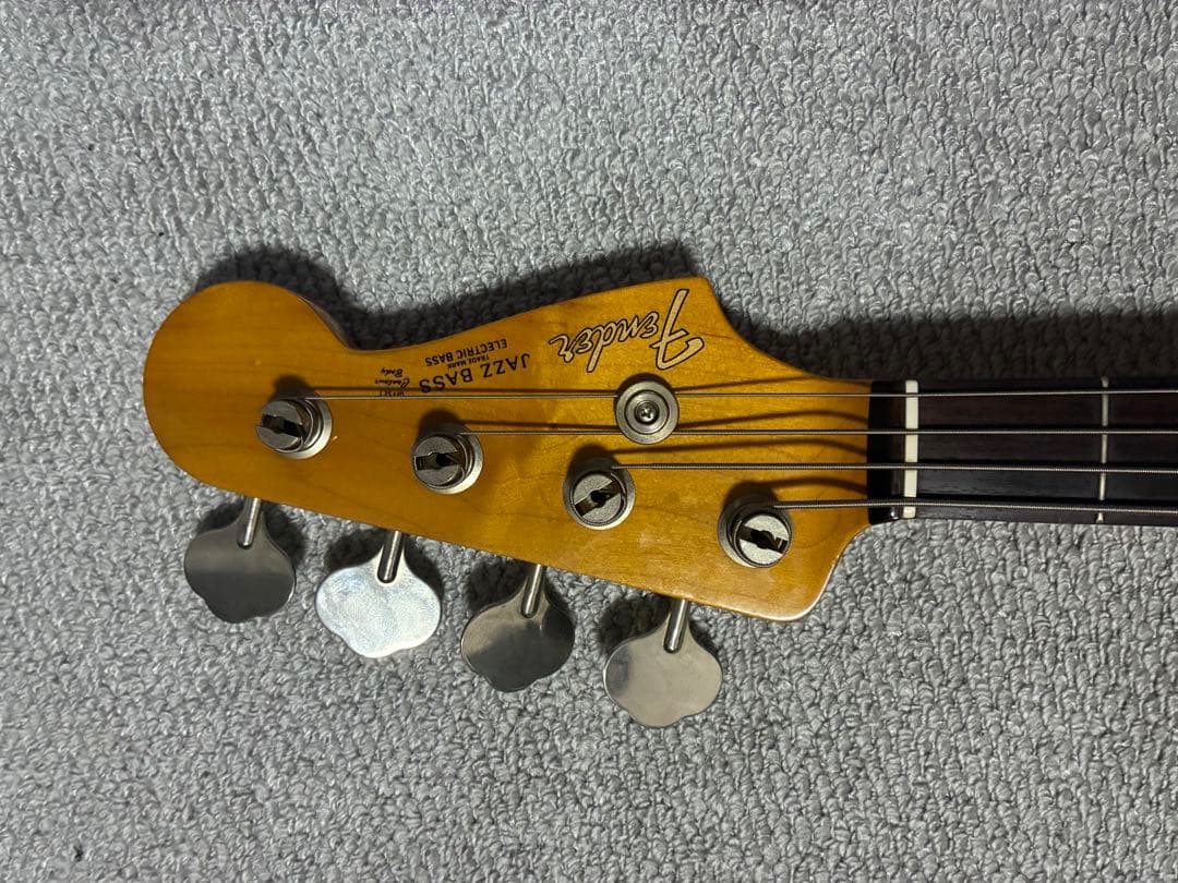 ベース Fender Jazz Bass Custom Shop mod