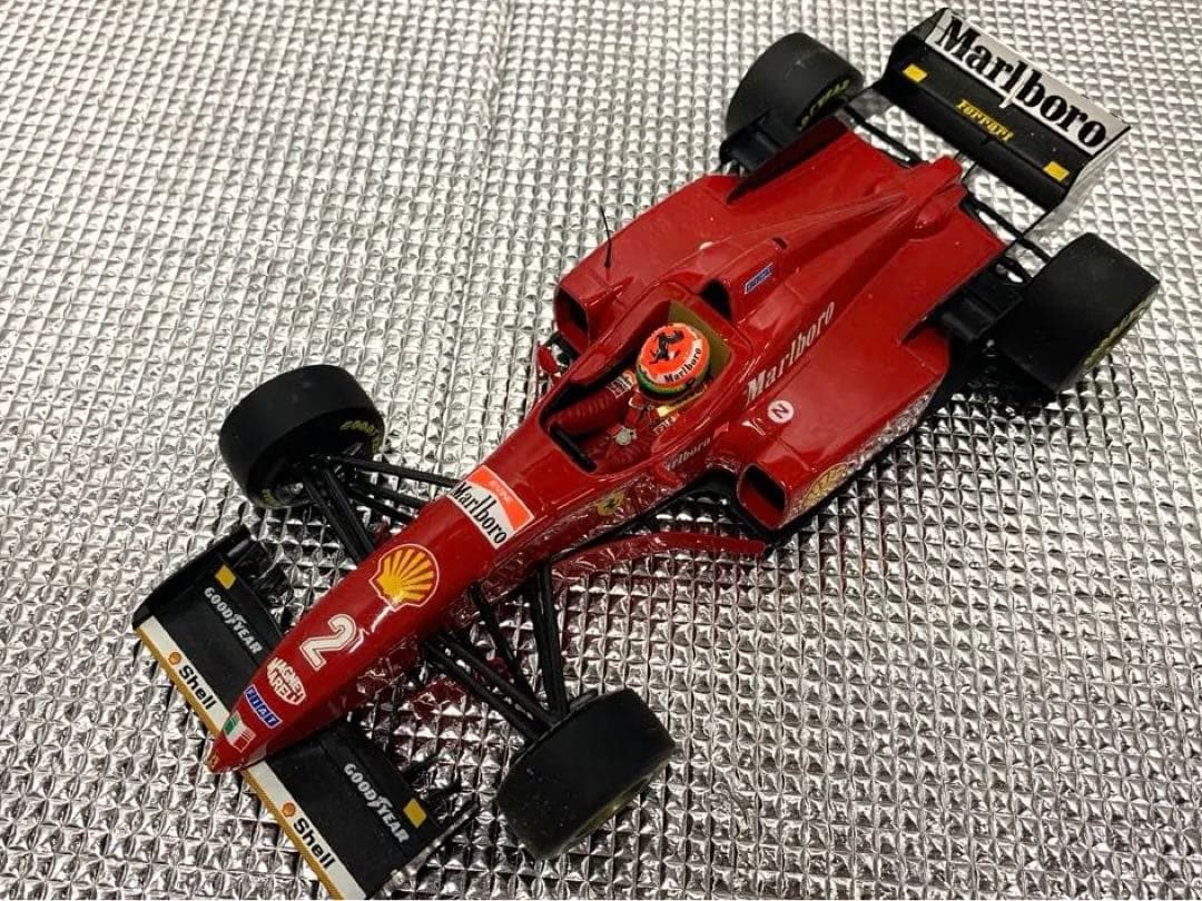 【ミニチャンプス　1996 フェラーリF310 エディ・アーバイン　1/18】