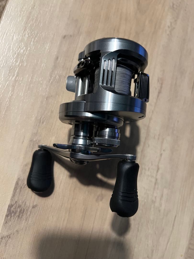 シマノ20 カルカッタコンクエストDC 101HG カルコンDC 101HG