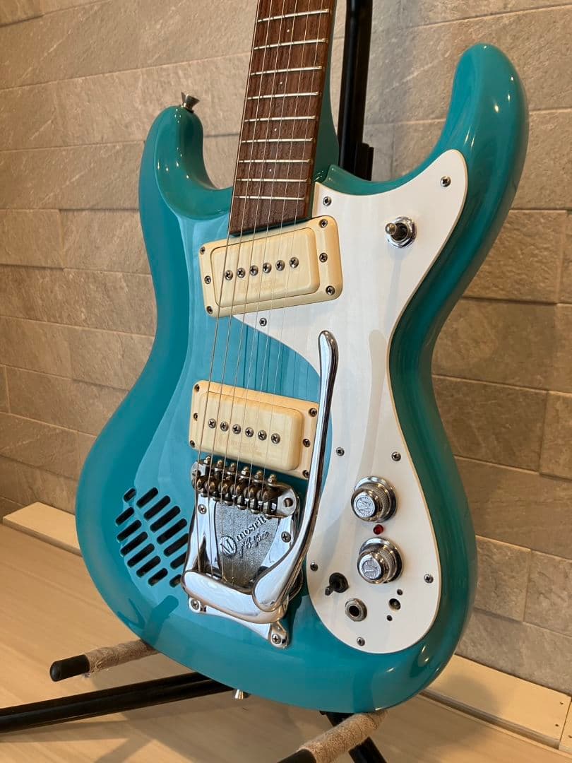 モズライトJR-97アンプ内蔵ギター ベンチャーズモデル 希少(色)