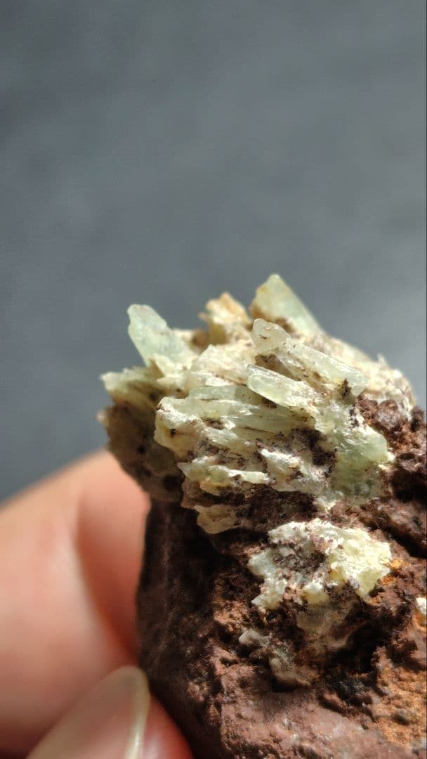 フォスフォフィライト　ボリビア産　1176