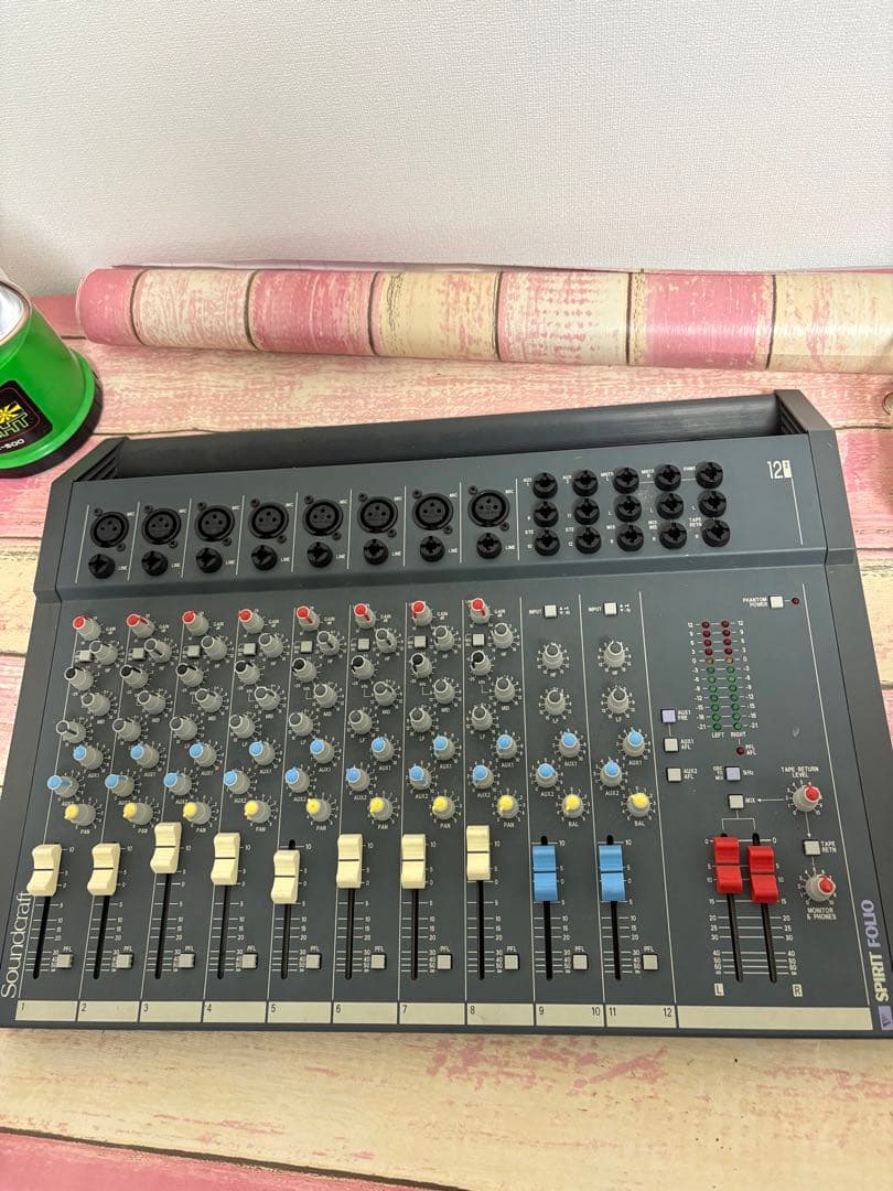 Soundcraft SPIRIT FOLIO 12チャンネルアナログミキサー
