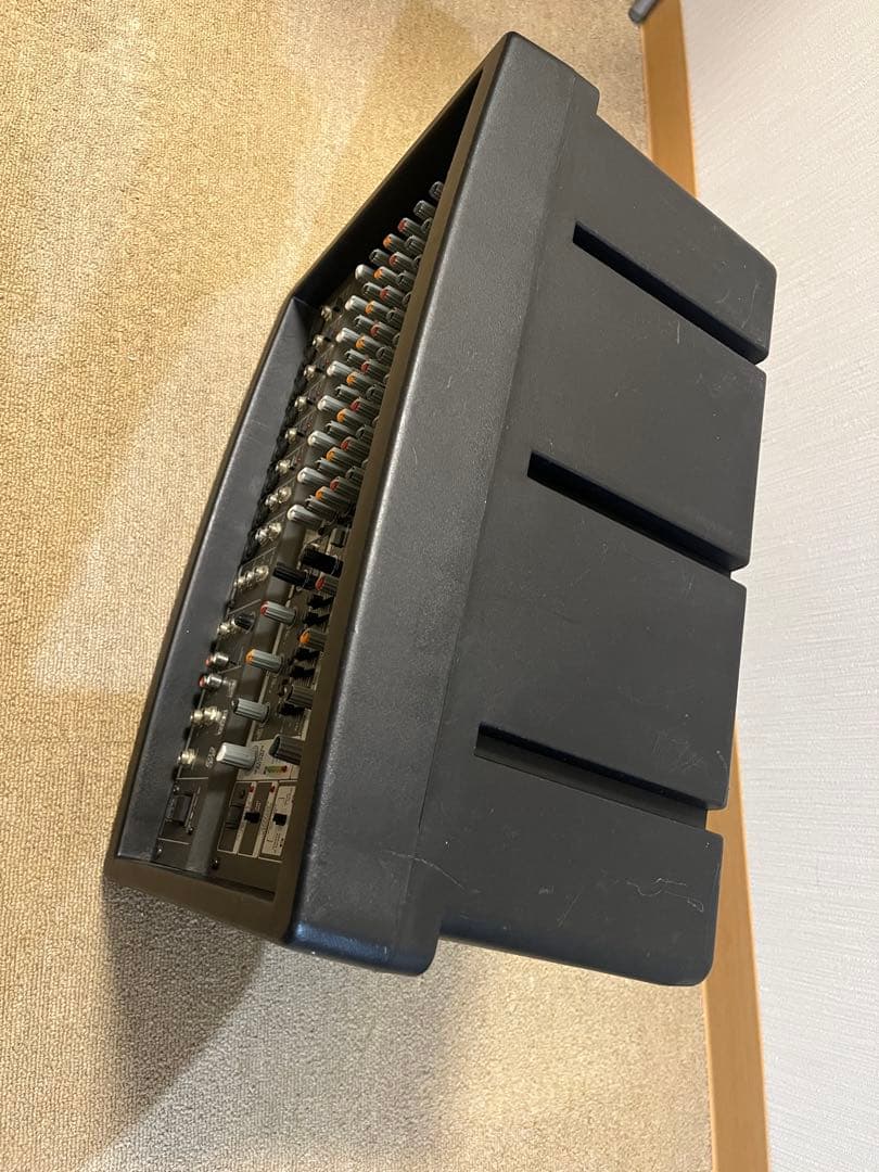 ベリンガー　パワードミキサー