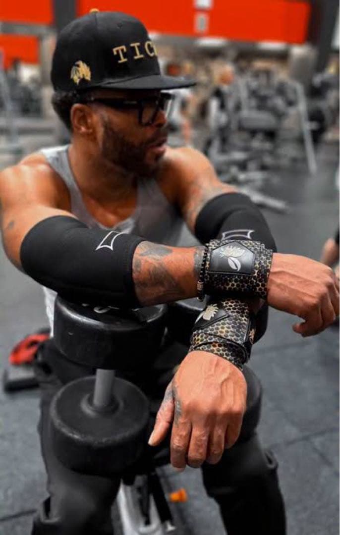 新品！Tical Athletics トレーニングリストラップ メソッドマン着用