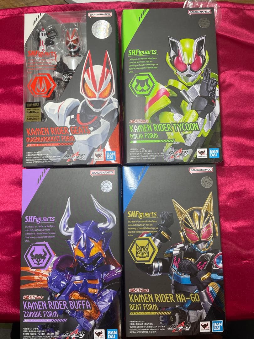 S.H.Figuarts ギーツ　バッファ　タイクーン　ナーゴ