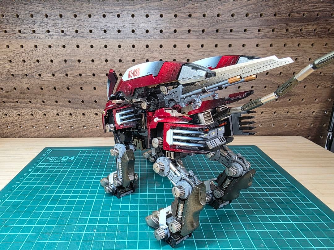 HMMゾイドブレードライガーキャンディ塗装