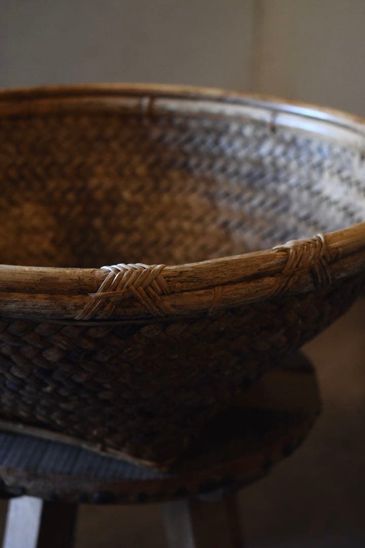 古道具　フィリピン　ルソン島　古籠　民藝　vintage プリミティブ　竹編み