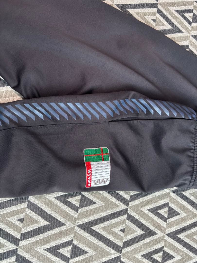 フットボールギヤ　ワイヴァン　セットアップ　トレーニングウェア　ジャージ　貴重