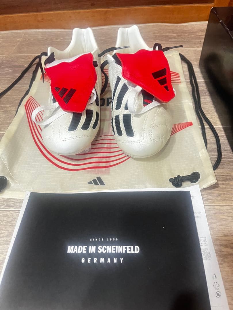 アディダスプレデター マニア FG 27cm Predaror Mania