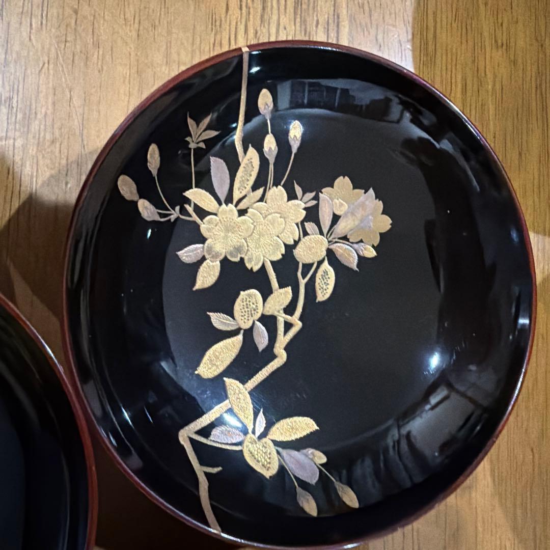 輪島塗り椀　金蒔絵