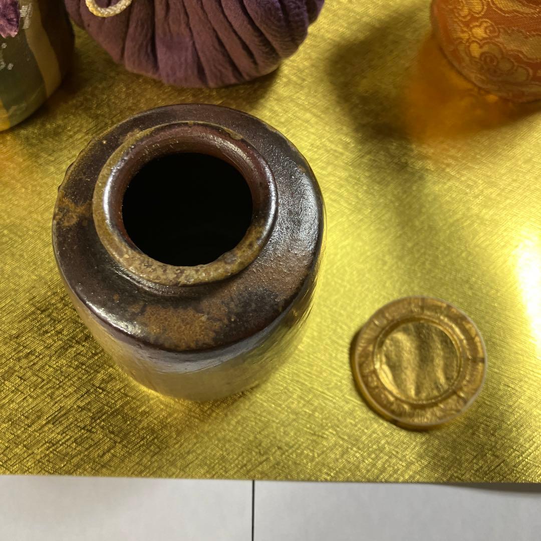 茶器　備前肩衝茶入　銘　心の友　仕覆3 而妙斎書付　伊勢崎満　共箱　N625CI