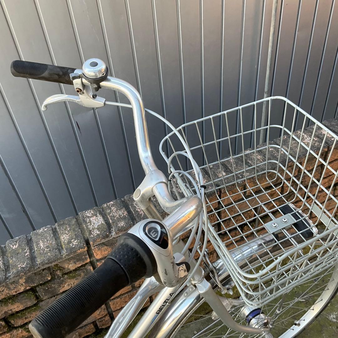 ブリヂストン 自転車 ベルトラ 27インチ 変速/鍵/オートライト/カゴ付き