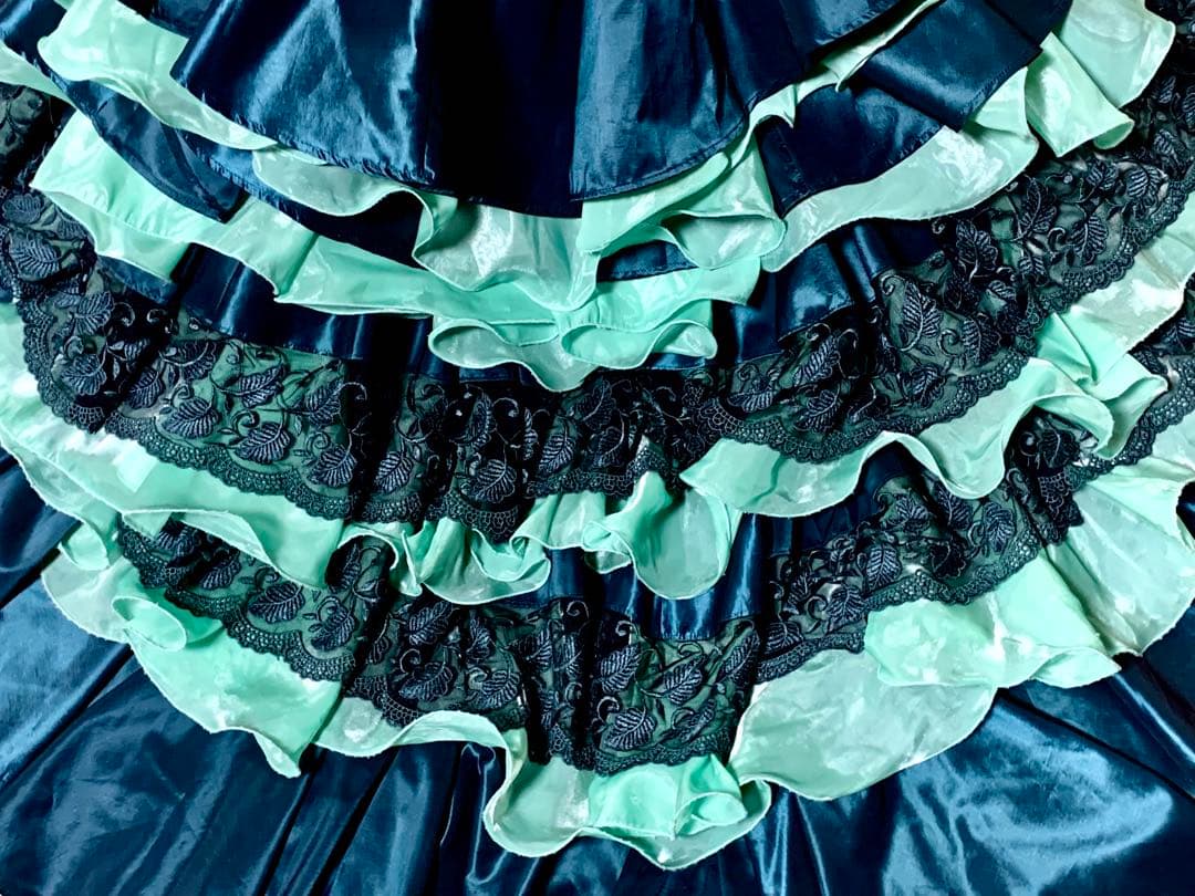 フラメンコ衣装　バタデコーラ ブルーグリーン✖️ターコイズブルー