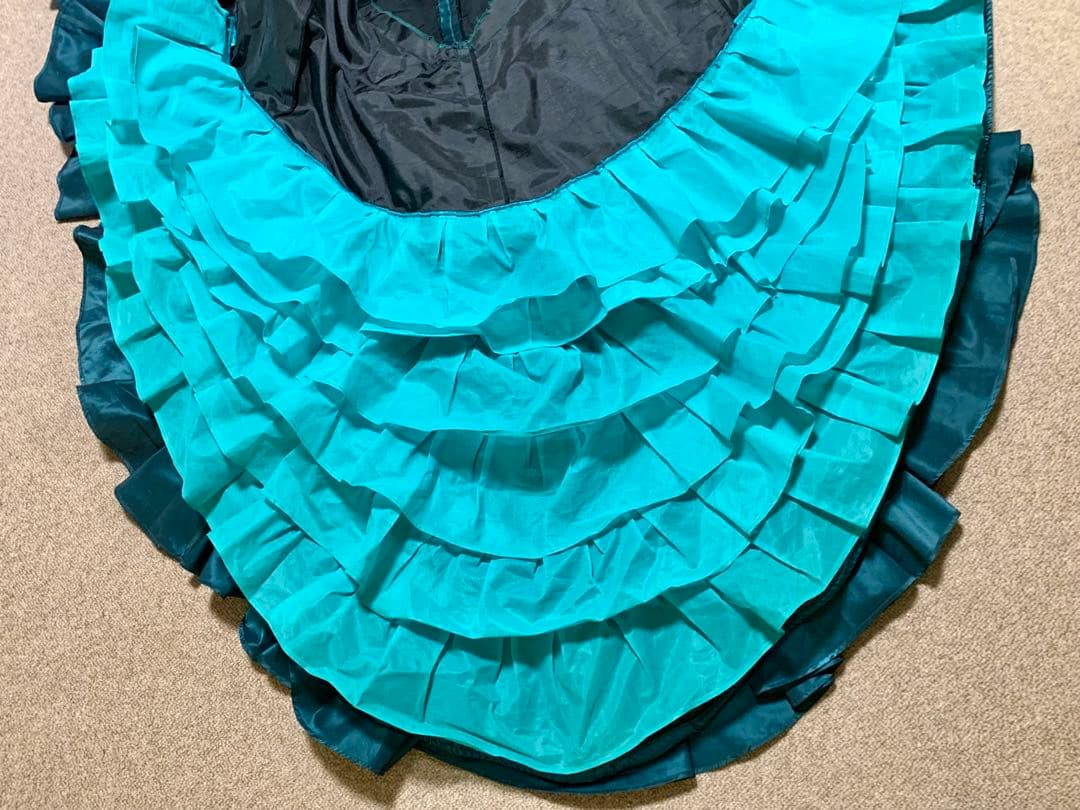 フラメンコ衣装　バタデコーラ ブルーグリーン✖️ターコイズブルー