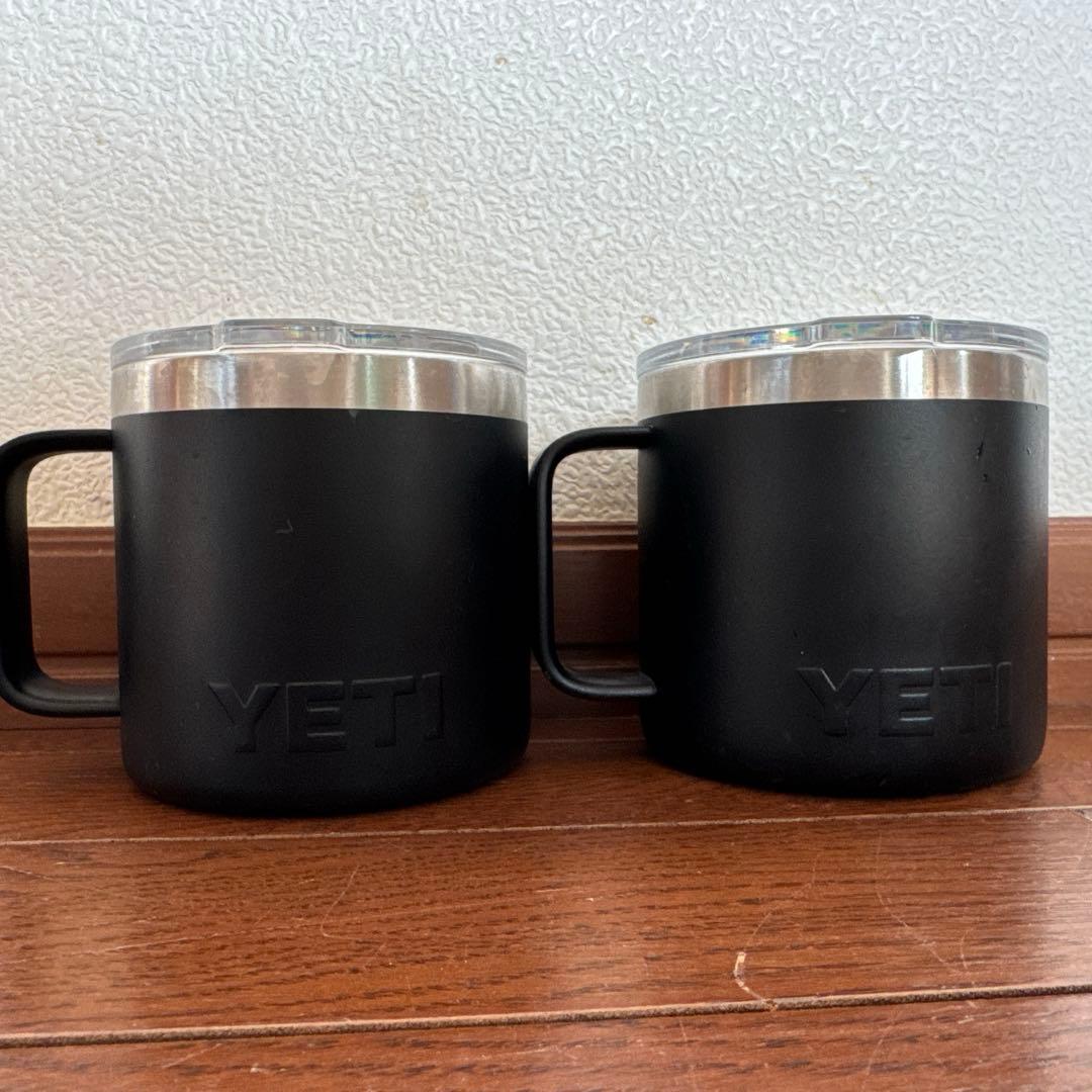 YETI ステンレスマグカップ ブラック14oz(414ml)&缶クーラー