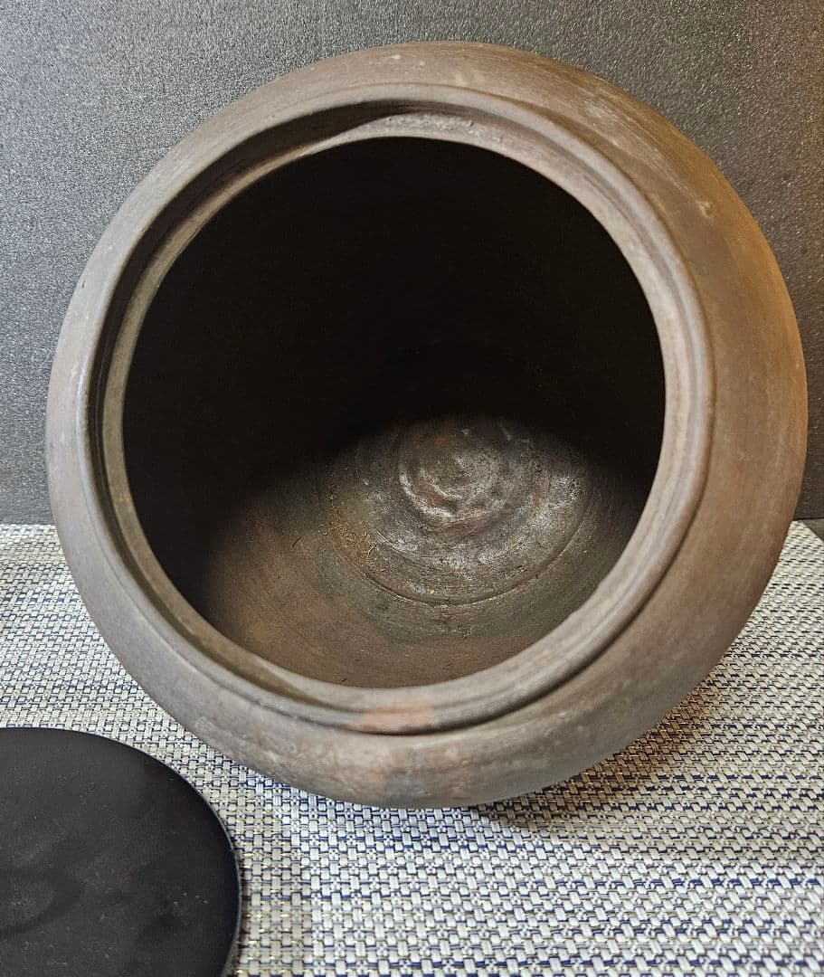 16-17世紀頃　古南蛮　水指　呂宋壺　伝世品　南蛮美術　茶道具　茶器　古陶磁器