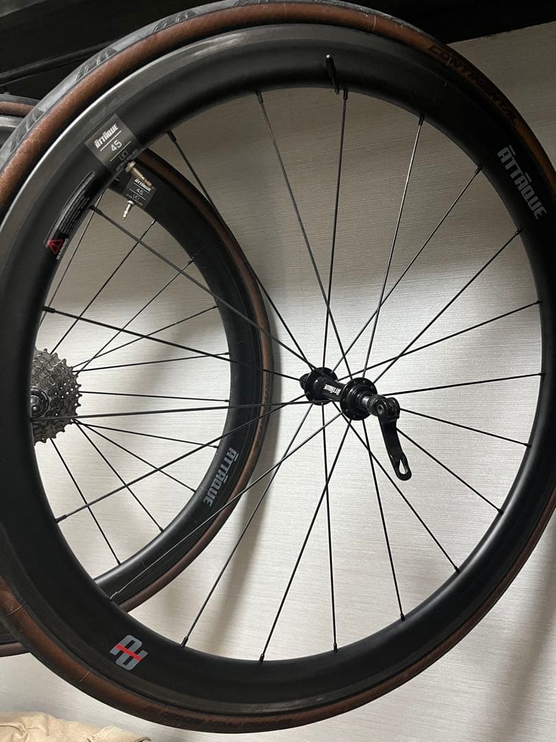 ATTITUDE 45 カーボンホイール