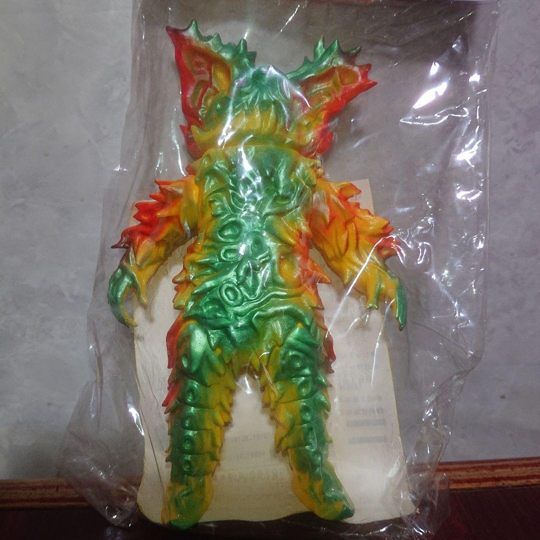 ベアモデル/ワイアール星人 ソフビ