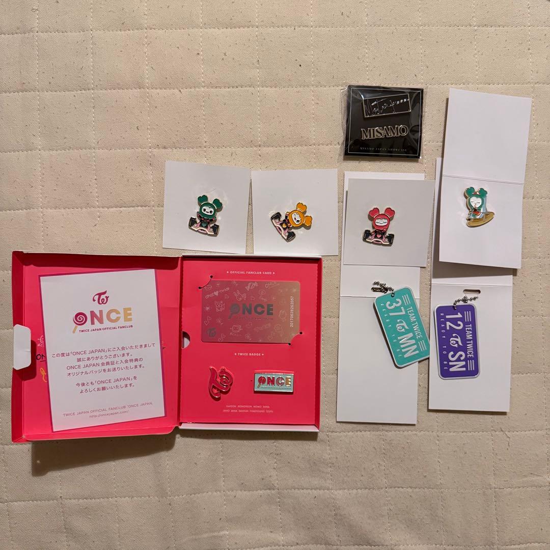 グッズ購入者特典