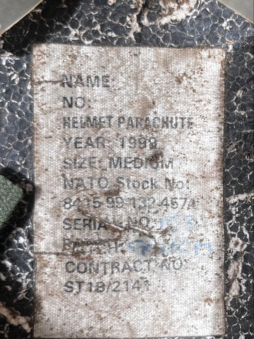 イギリス軍 M76 空挺部隊ヘルメット DPM カバースクリム付き