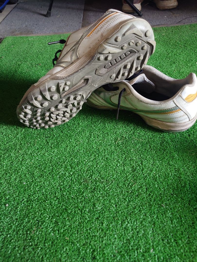 MIZUNO モレリア サラ　クラシック　tf 　ホワイト 27.0cm