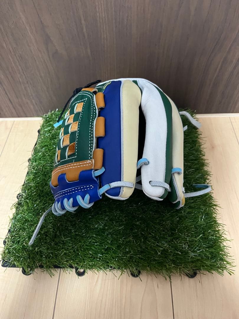 新品未使用！【DLスポーツ　限定レイボーシリーズグラブ】