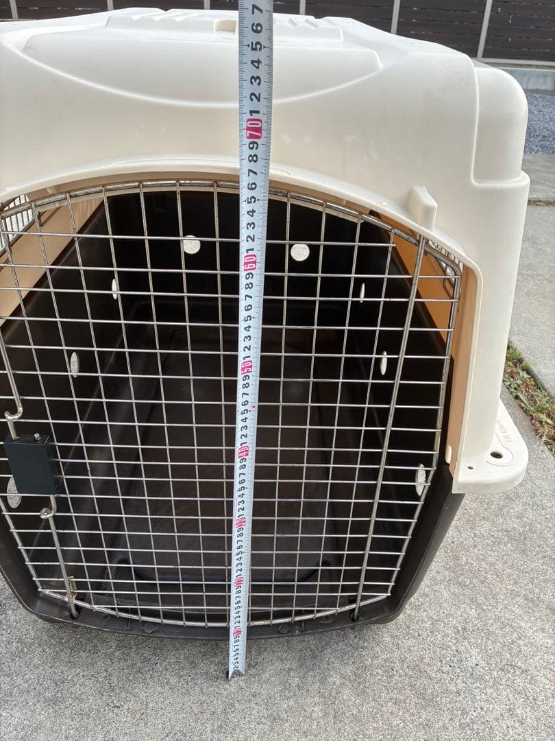 大型犬用プラスチックケージ
