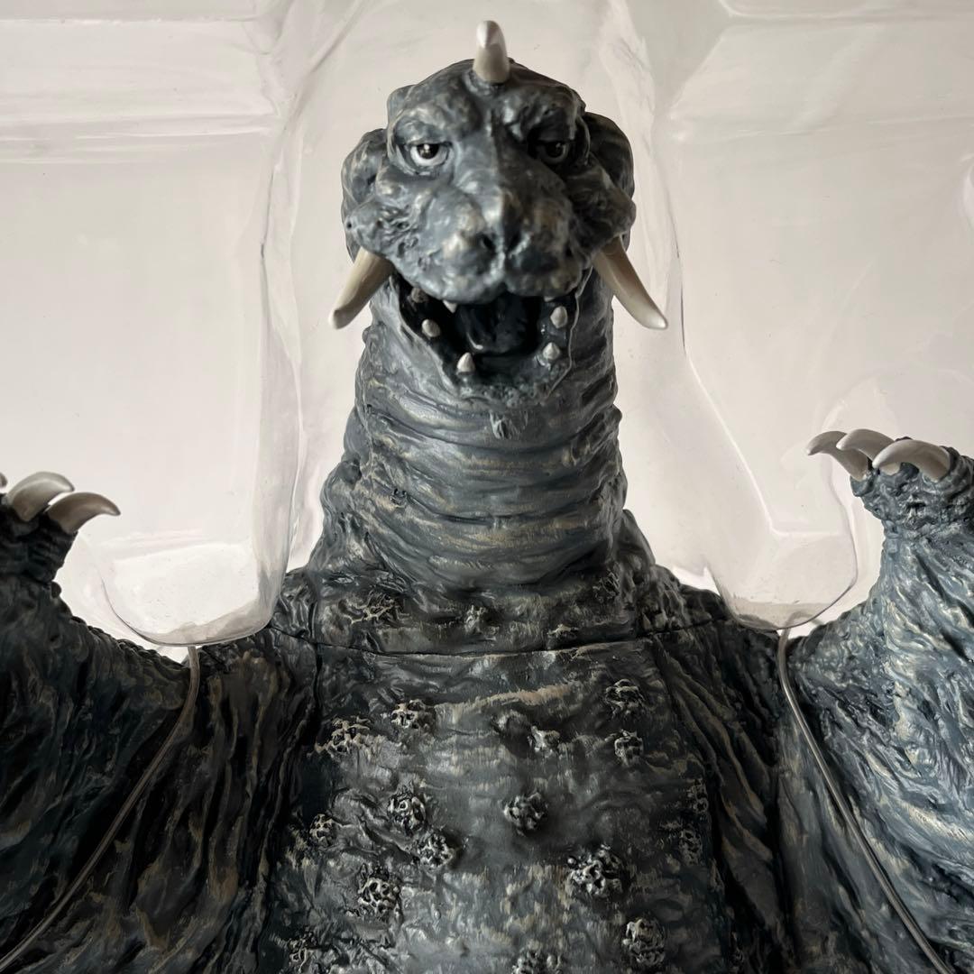 冷凍怪獣　ペギラフィギュア