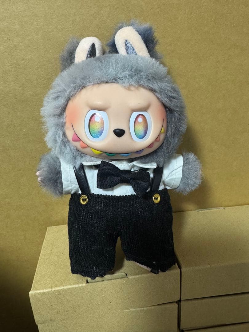 LABUBU ID （Secret ）洋服付き！