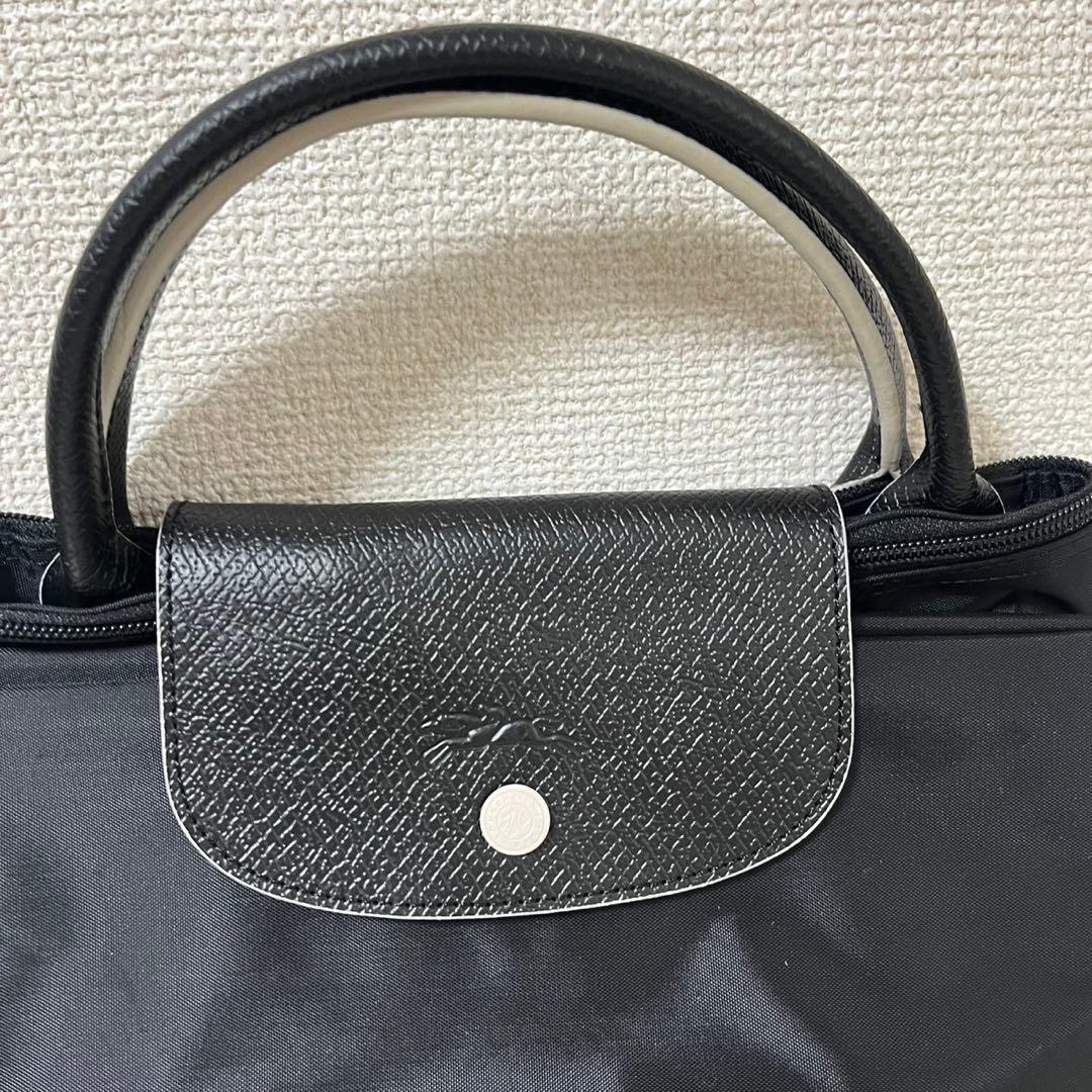 【新品】ロンシャン ル・プリアージュボストン黒、グレー(刺繍)