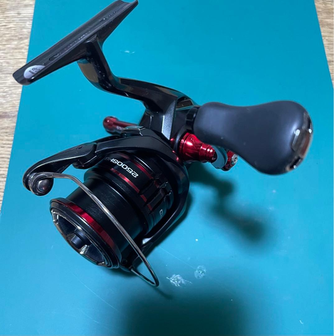 リール SHIMANO VANFORD 2500SHG