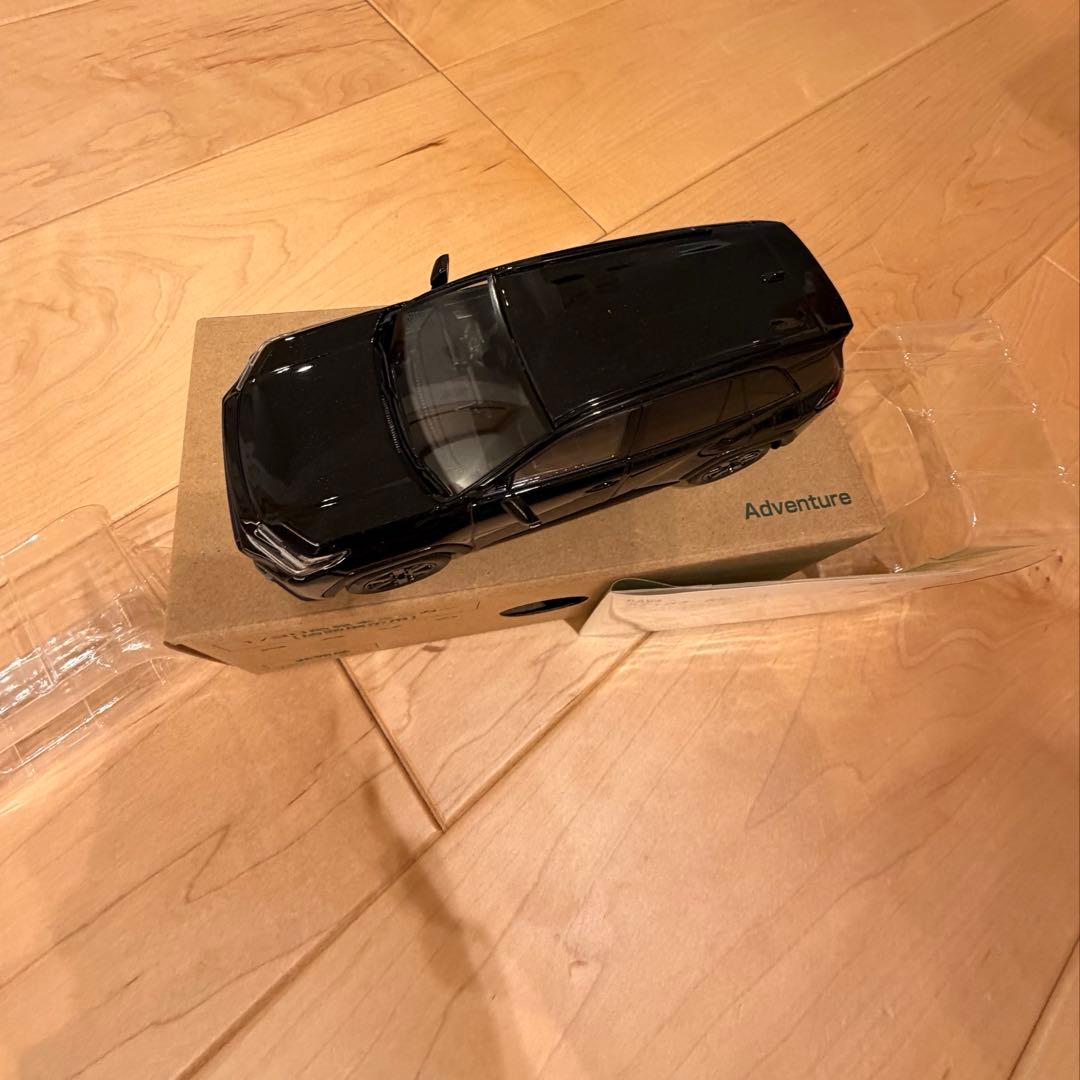 トヨタ RAV4 カラーサンプルミニカー adventure ブラックマイカ