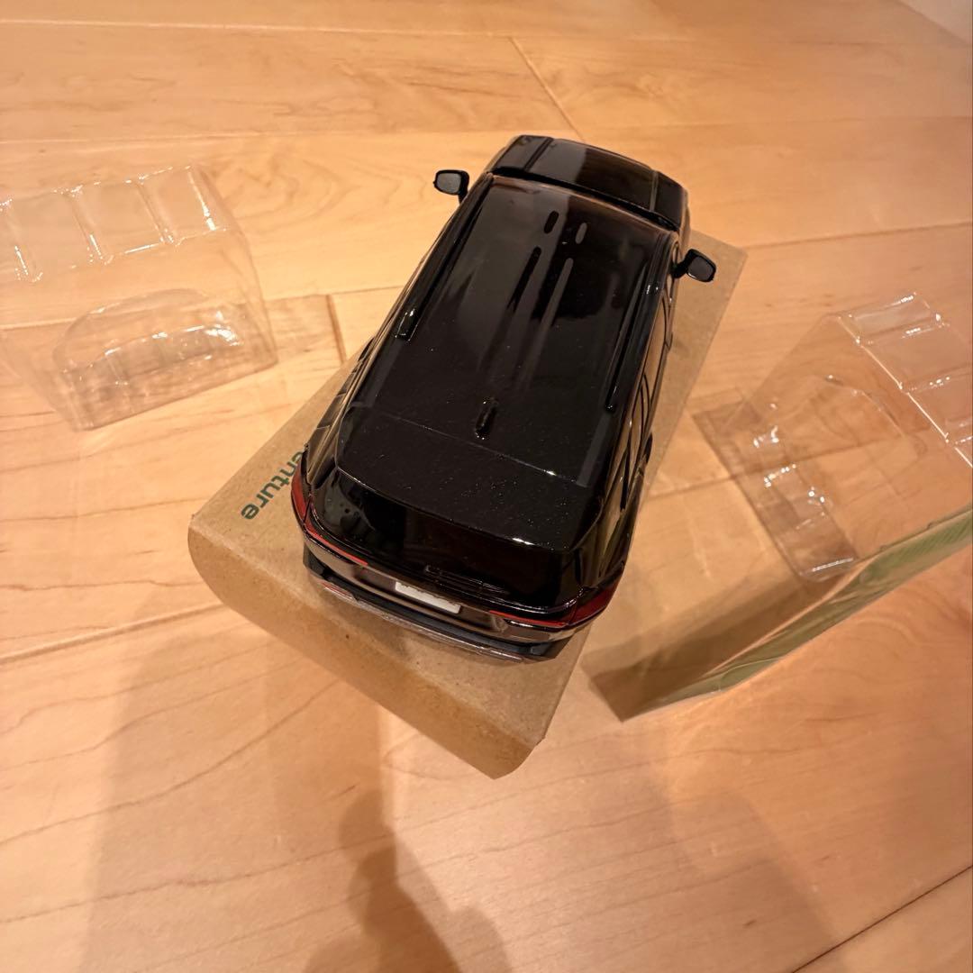 トヨタ RAV4 カラーサンプルミニカー adventure ブラックマイカ