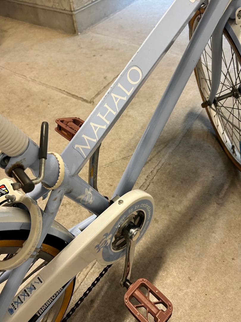 自転車22インチ 女の子 MAHALO 6段変速 【手渡し限定】